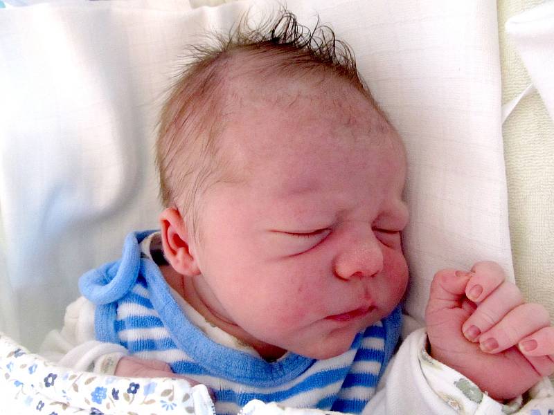 Adam Bobor, 11.7., 52 cm, 3570 g, Hrabětice