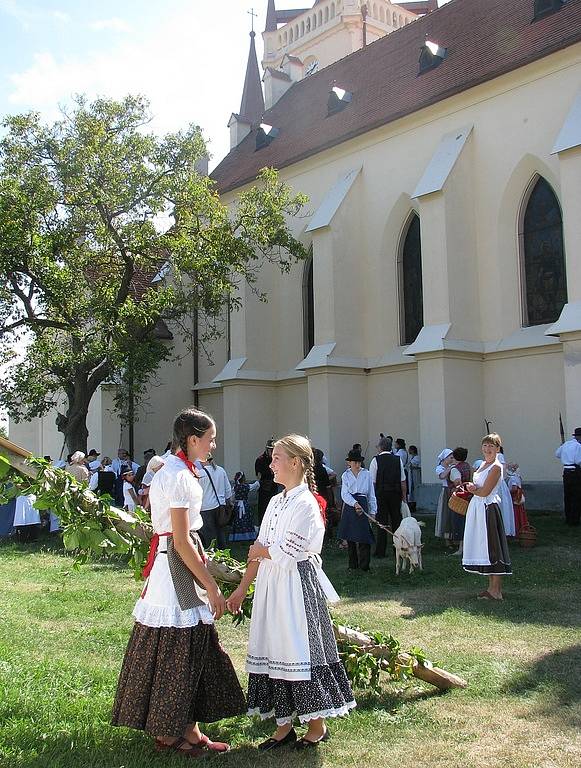 Symbolicky zavřeli horu s Hroznovou kozou