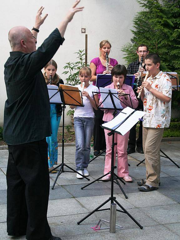 Koncert žáků Karla Fojtíka ze ZUŠ Znojmo. 