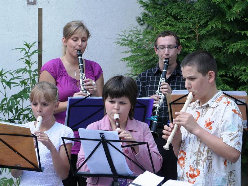 Koncert žáků Karla Fojtíka ze ZUŠ Znojmo. 