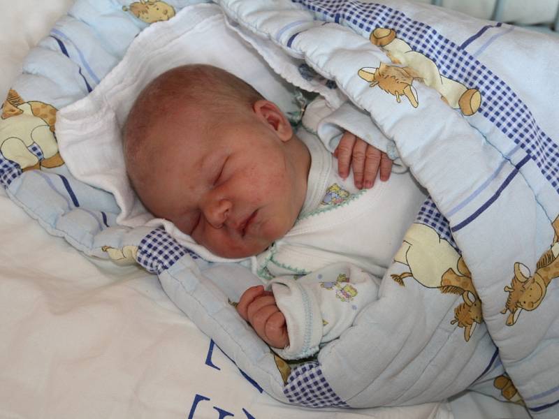 Barbora Badinská, 51cm, 3510g, 21.5.2009, Znojmo