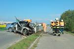 Mazda a BMW se čelně srazila na rovném úseku silnice u Olbramovic v pondělí (14.4.2014) ráno. Silnice byla více než tři hodiny zcela neprůjezdná. Policie dopravu odkláněla přes městys.