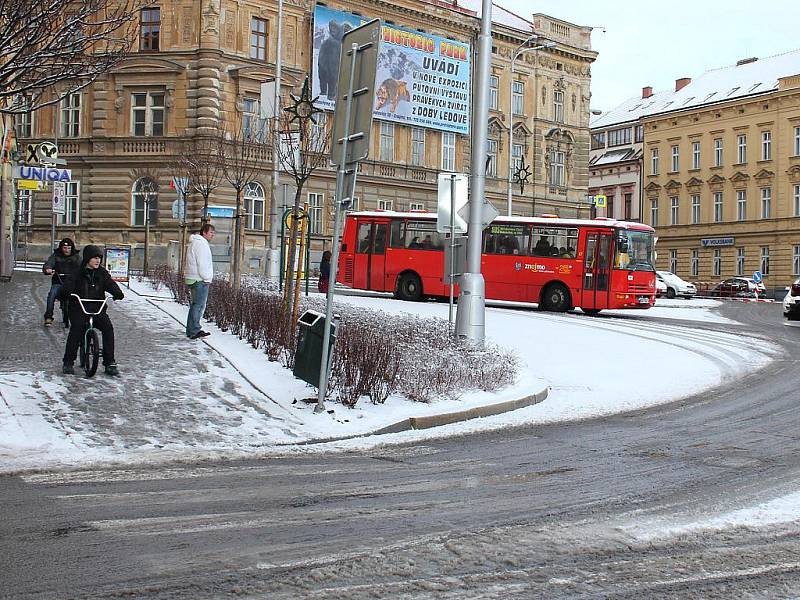 První sníh ve Znojmě napadl v pátek 13. ledna.