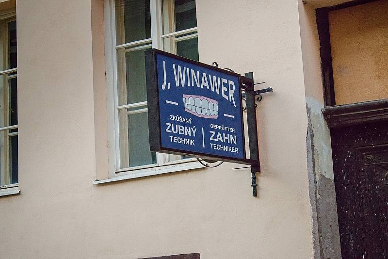 Velkou Mikulášskou ve Znojmě proměnili filmaři v ulici slovenského města ve čtyřicátých letech minulého století.