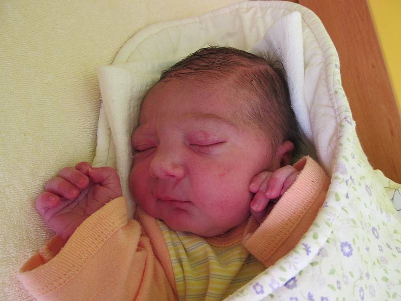 Anna König, 23.8., 49 cm, 3000 g, Znojmo.