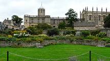 Ve stopách filmařů za příběhem Harry Pottera. Ve filmech si zahrála oxfordská kolej Christ Church.