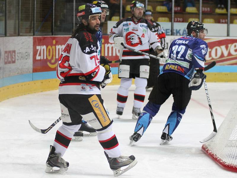 Ve třetím kole EBEL prohráli znojemští hokejisté s maďarským Fehérvárem 3:5. Neuhlídali soupeřovy přesilovky.