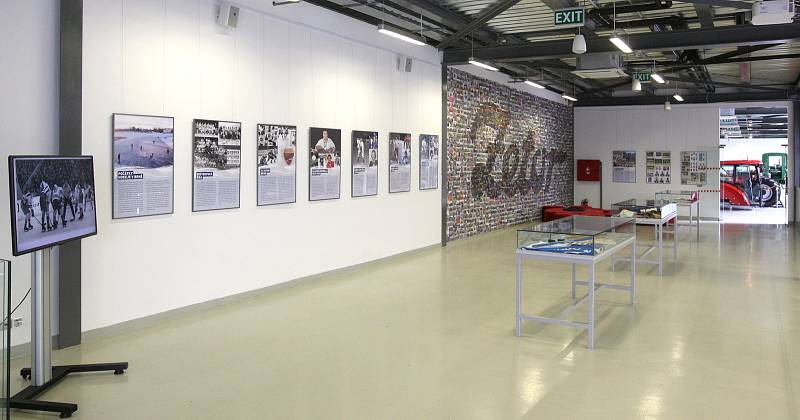 Výstava Zetor na ledě v brněnské Zetor Gallery