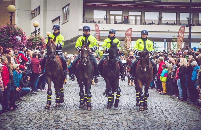 Porušení zákazu vjezdu, krádež batohu i kabelu řešili policisté na Znojemském vinobraní. Řidič měl v krvi 1,69 promile.