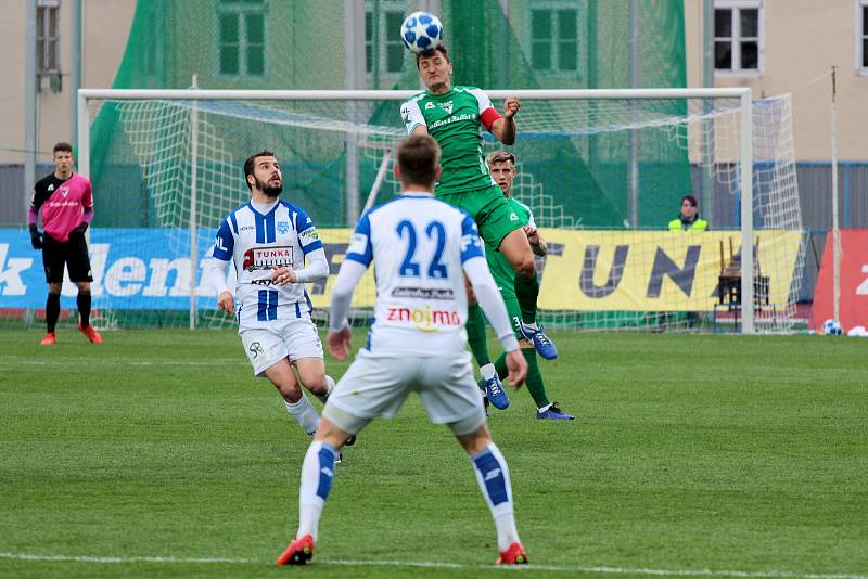 Druholigoví fotbalisté Znojma sehráli v pátek utkání 22. kola Fortuna:Národní ligy proti Vlašimi.