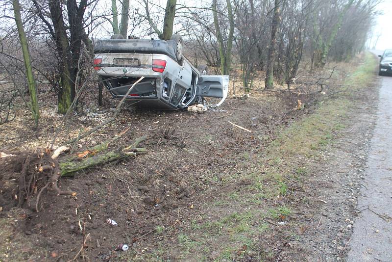 Nehoda se stala na silnici mezi Načeraticemi a Vrbovcem.