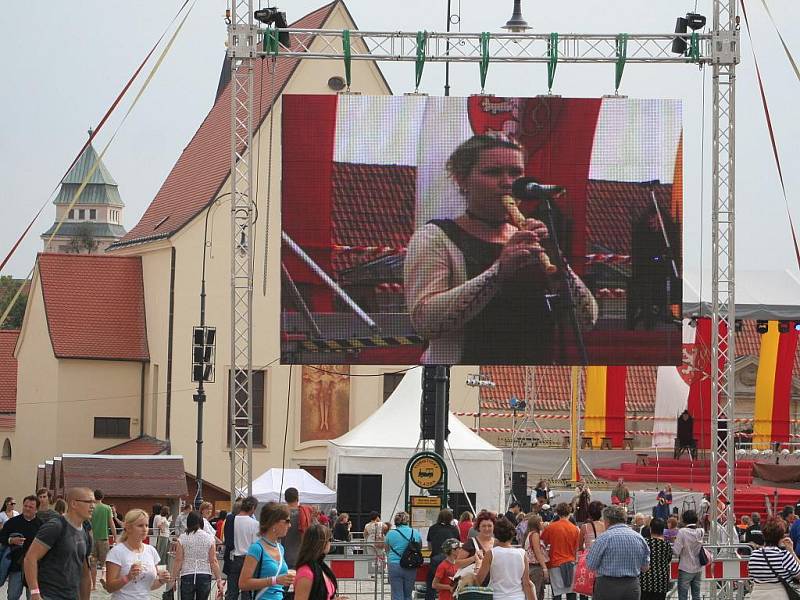 Ve Znojmě začalo historické vinobraní, největší oslava vína a burčáku v tuzemsku.