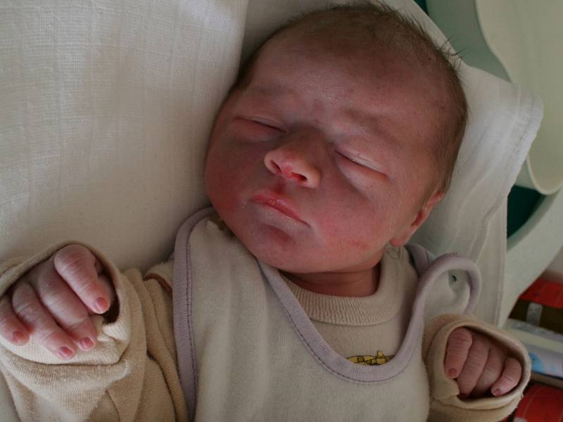 Kateřina Lorencová, 51cm, 3200g, 19.2.2009, Znojmo