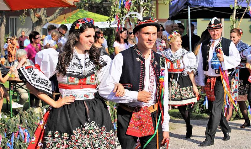 Vedrovice slavily krojované Rozmarýnové hody.