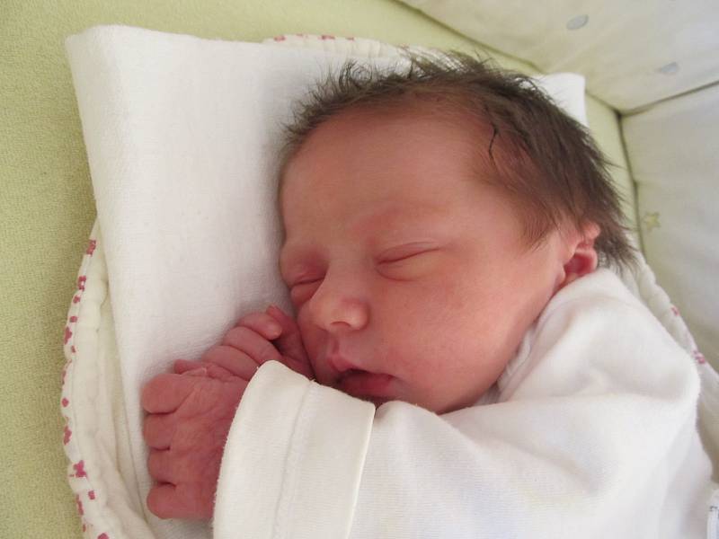 Lucie Machýčková, 23.8., 47 cm, 3000 g, Znojmo.