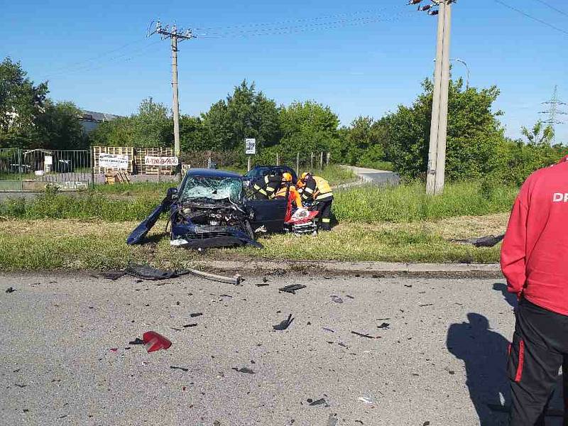 V červnu nehoda zablokovala u Mikulova provoz na silnici I/52.