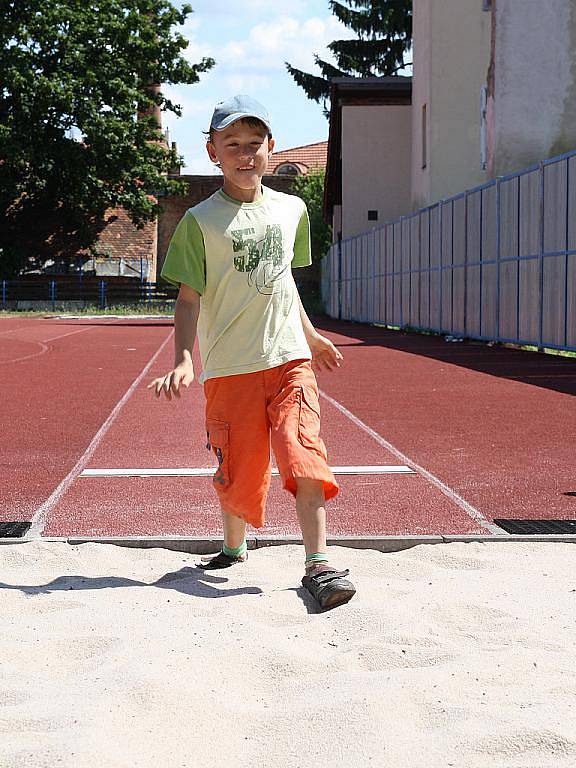 Znojemský městský stadion už počtvrté přilákal do svého areálu handicapované sportovce. 