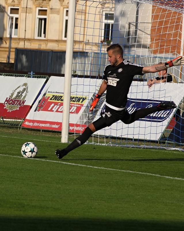 V prvním kole Fortuna národní lize se střetly celky 1. SC Znojmo FK (v modrém) - FK Varnsdorf.