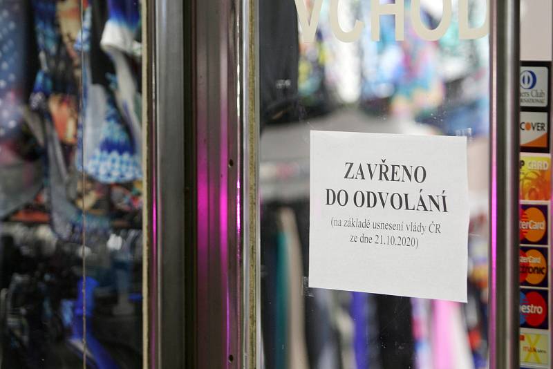 Brno v době opatření proti koronaviru - uzavření obchodů