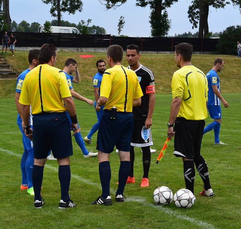 Fotbalisté 1. SC Znojmo se účastnili po roční odmlce turnaje v Počátkách, který nese název Křišťálový pohár, a po pokoření Prostějova (na snímcích) nestačili ve finále na Táborsko.