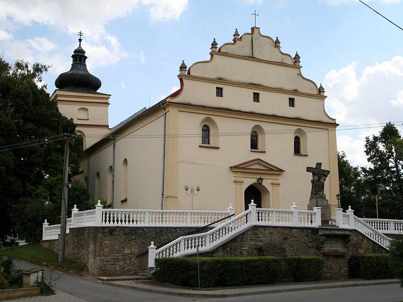 Kostel v Horních Dunajovicích.