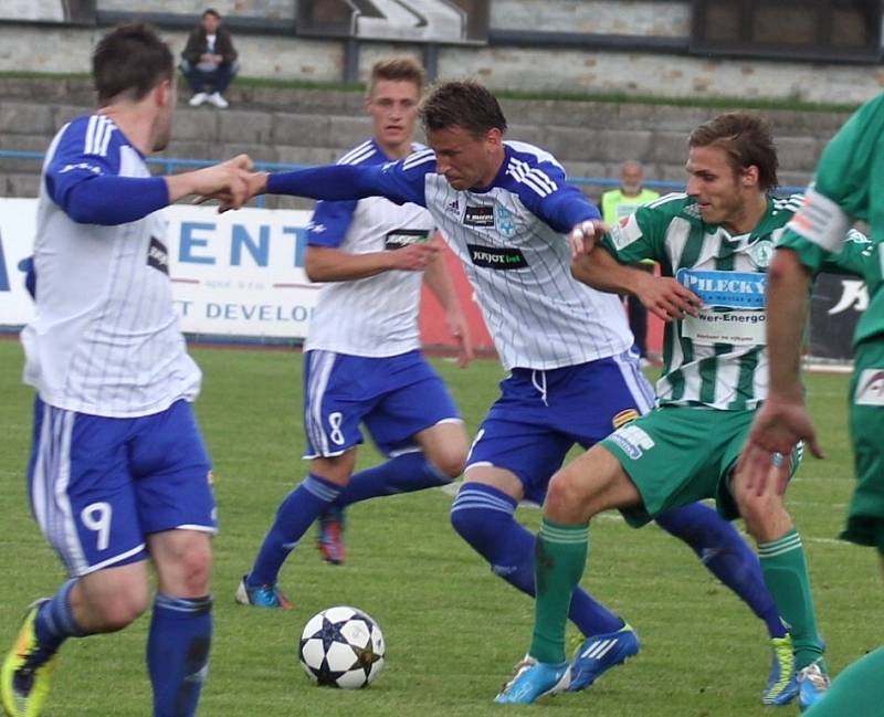 V 86. minutě rozhodl Heinz díky nahrávce Mudry o vítězství Znojma 2:1 nad Bohemians.