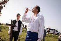 Vrbovecké vinobraní má mladou tradici, přesto se ho účastní lidé s nadšením.