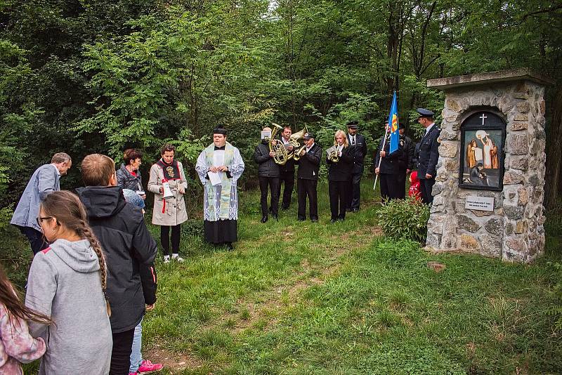 Lidé v Hlubokých Mašůvkách si připomněli svátek Sedmibolestné Panny Marie.