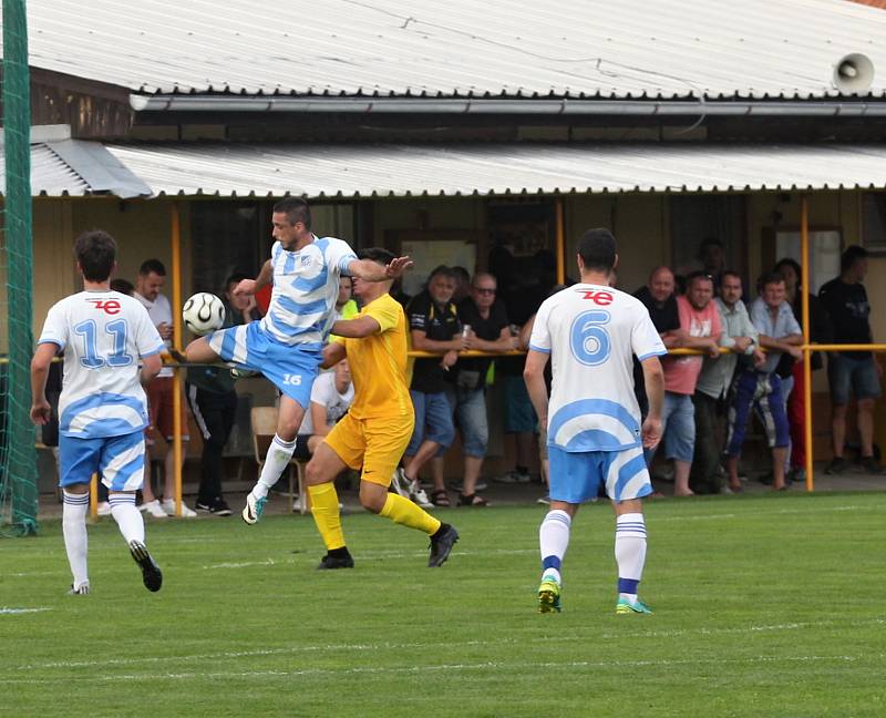 V posledním 26. kole 1.A třídy skupiny A zvítězili fotbalisté Přímětice nad Dobšicemi 3:1.