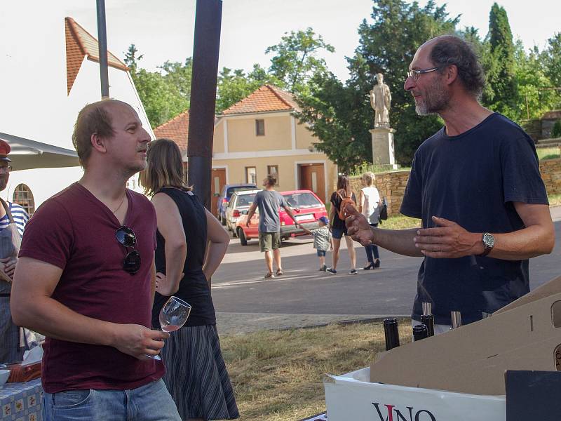 V pátek před hlavní poutí připravili pořadatelé v Mašůvkách druhý ročník řemeslného jarmarku.