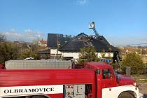 Oheň zle poškodil rodinný dům v Kubšicích na Znojemsku.