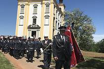 Hasiči z Rakšc se dočkali ke 120. výročí fungování sboru svého praporu. Žehnání praporu předcházela mše v kapli svatého Floriána.