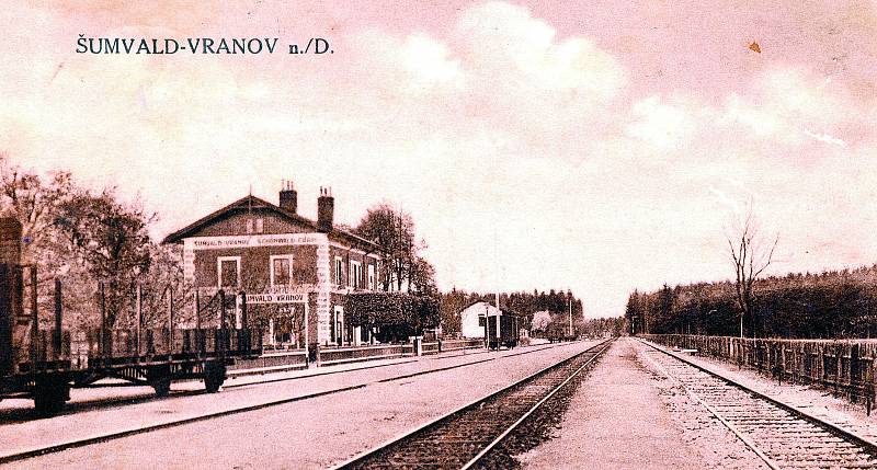 Šumvald / dnes Šumná - km 120 - nádraží na začátku 20. století. Poskytl Jiří Kacetl