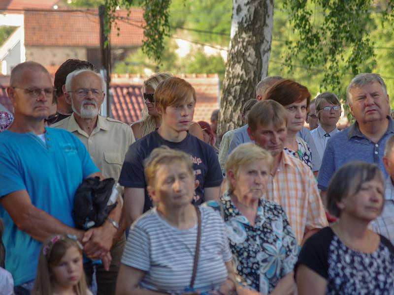 První červencovou sobotu slaví věřící v Hlubokých Mašůvkách tradičně hlavní pouť.