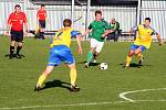 Tasovice (ve žlutém) porazily Otrokovice 2:0.