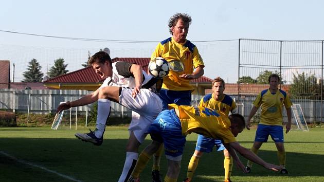 Fotbalisté Tasovic remizovali na závěr sezony s Vrchovinou 2:2