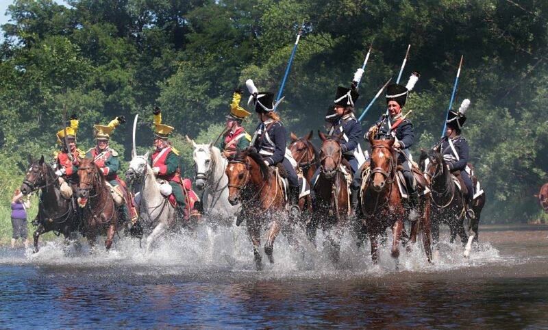 Bitva u Znojma a Suchohrdel jako v roce 1809 v podání spolku Acaballado.