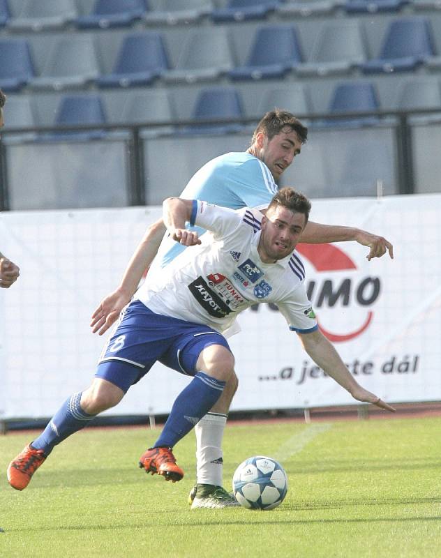 Fotbalisté 1. SC Znojmo zakončili sezonu FNL před svými fanoušky vysokou výhrou, když nastříleli sestupujícímu Vyšehradu osm branek. Ročník ukončili na třetím místě s tříbodovou ztrátou na postupující Hradec Králové a Karvinou.