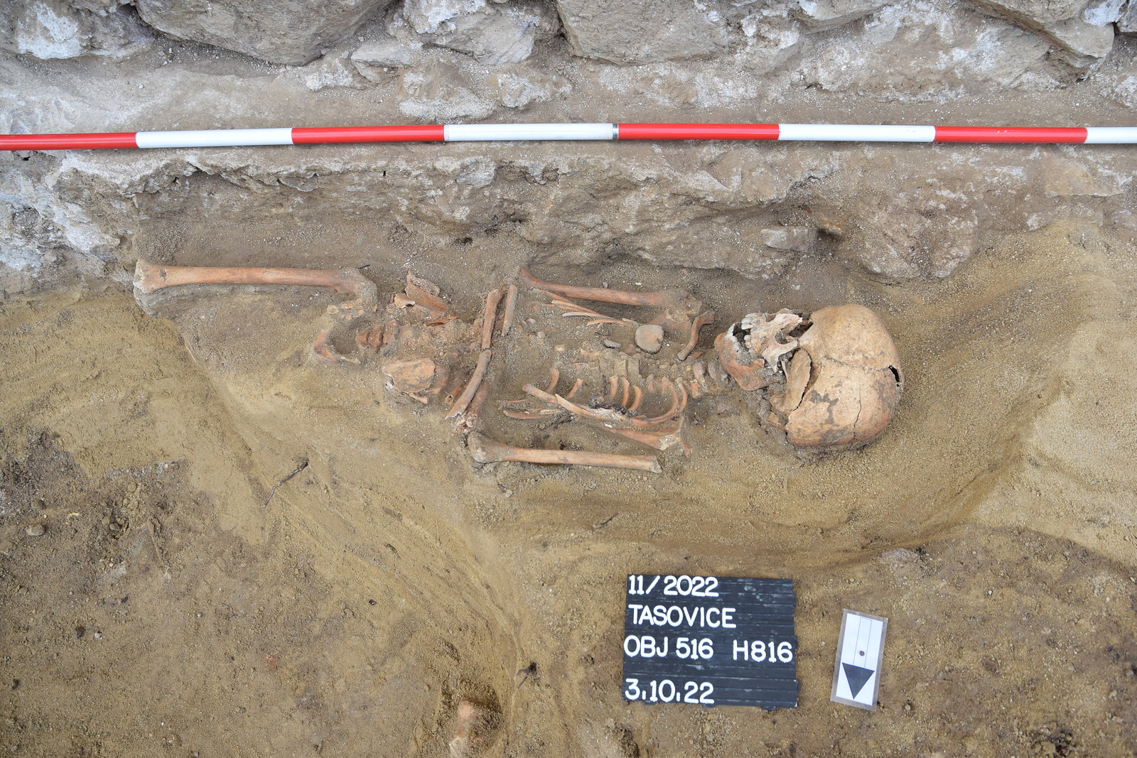 Kostry i zvonice: archeologové se v Tasovicích prokopali až do 13. století  - Znojemský deník
