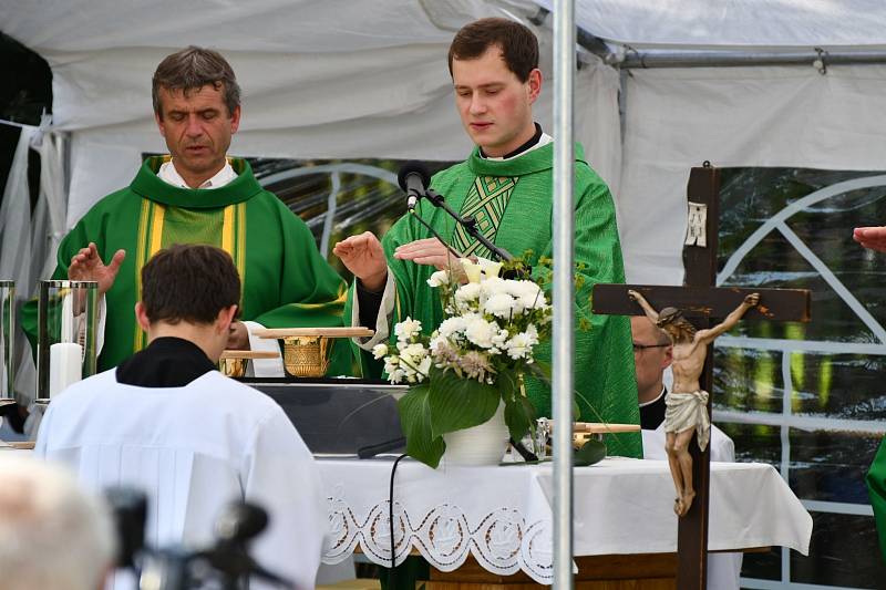 Primice novokněze Martina Mokrého v Blansku.