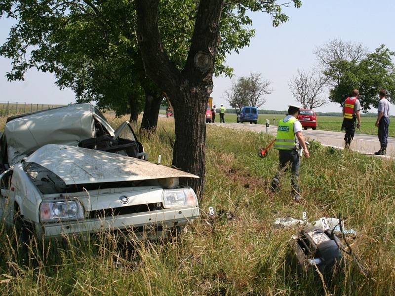 Tragická dopravní nehoda u Lechovic