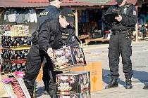 Policie provedla opakovaný zátah v Hatích. Tentokrát obsadila menší tržnici nedaleko hranic.