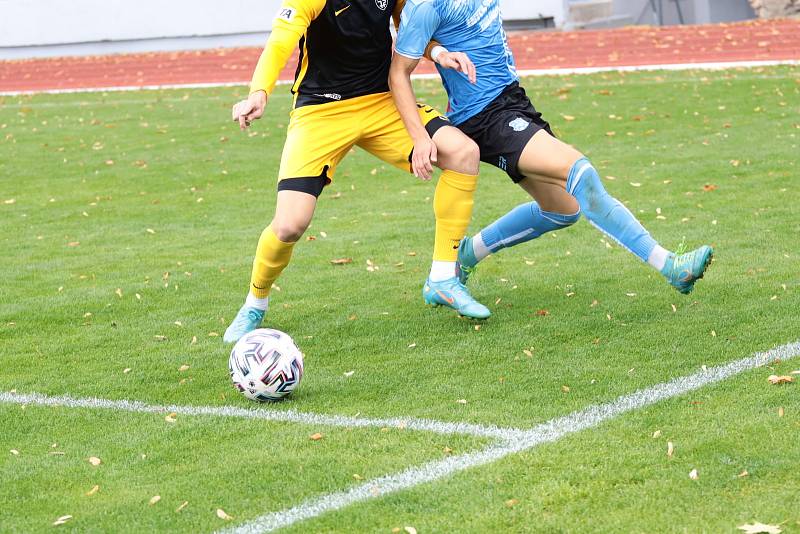 Fotbalisté 1. Znojmo prohráli v 9. kole MSFL na domácím hřišti s Hlučínem 1:5.