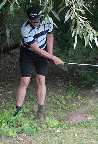 Golfové hřiště v Těšeticích má za sebou další turnaj. Znovu vyhrál Pavel Šareš. Ženám dominovala Eva Nováková.