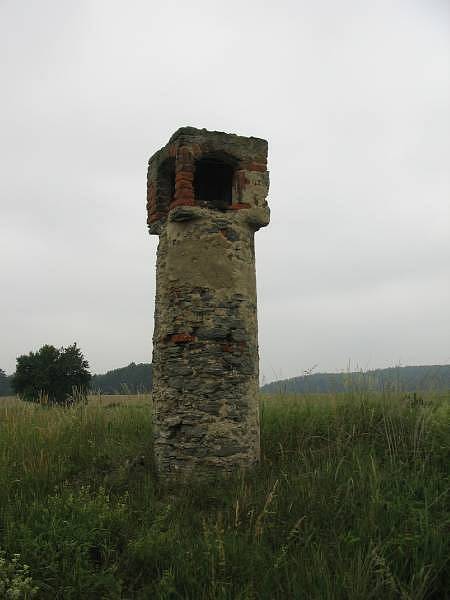 Výklenková kaplička - poklona v Mešovicích