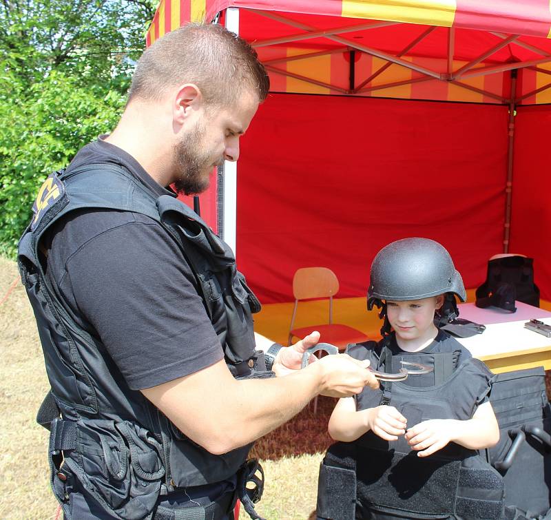 Středisko volného času Diamant ve Znojmě připravilo akci pro děti i rodiče. Bavili se malí i velcí.