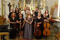 Fatymské kulturní léto zahájil ve vranovském kostele koncert smyčcové sekce Symfonického orchestru města Boskovic.