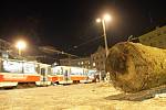 Vánoční strom zmizel z náměstí Svobody