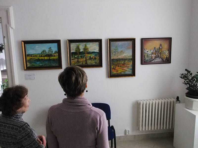 Přípravy výstavy v galerii Knížecího domu v Moravském Krumlově jsou v plném proudu, vernisáž totiž organizátoři naplánovali na pondělí osmnáctého ledna.
