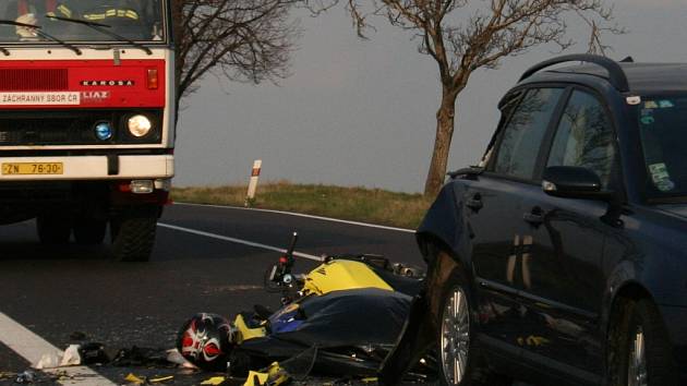 Na znojemských silnicích zemřel v pátek letos první motorkář